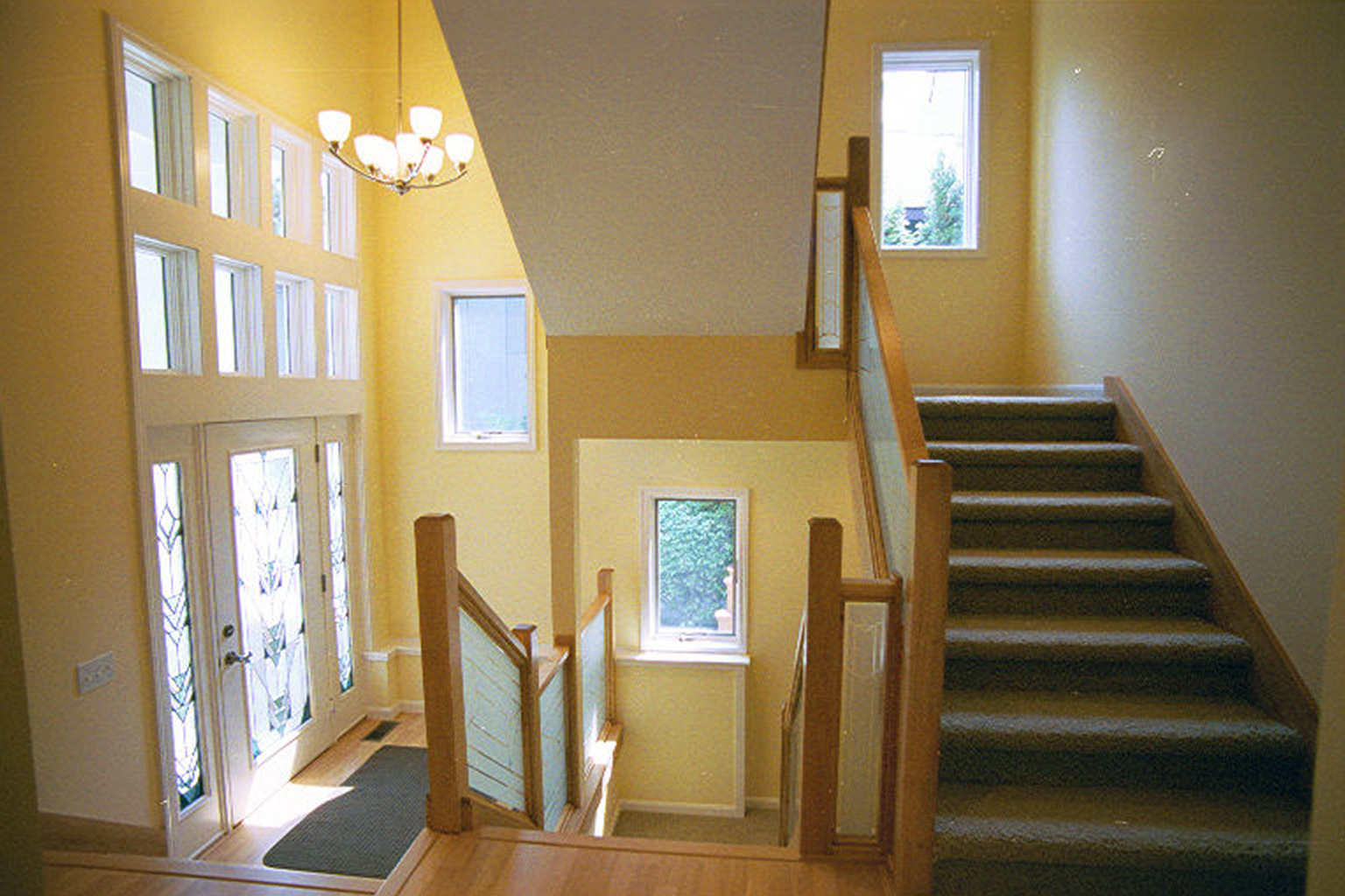 New home and remodeling stairway railings